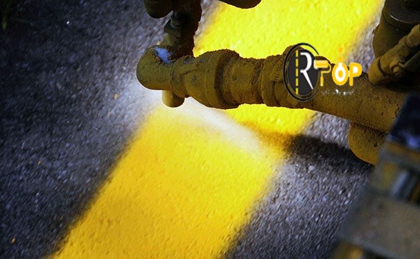 فروش مستقیم رنگ ترافیکی روی بتن